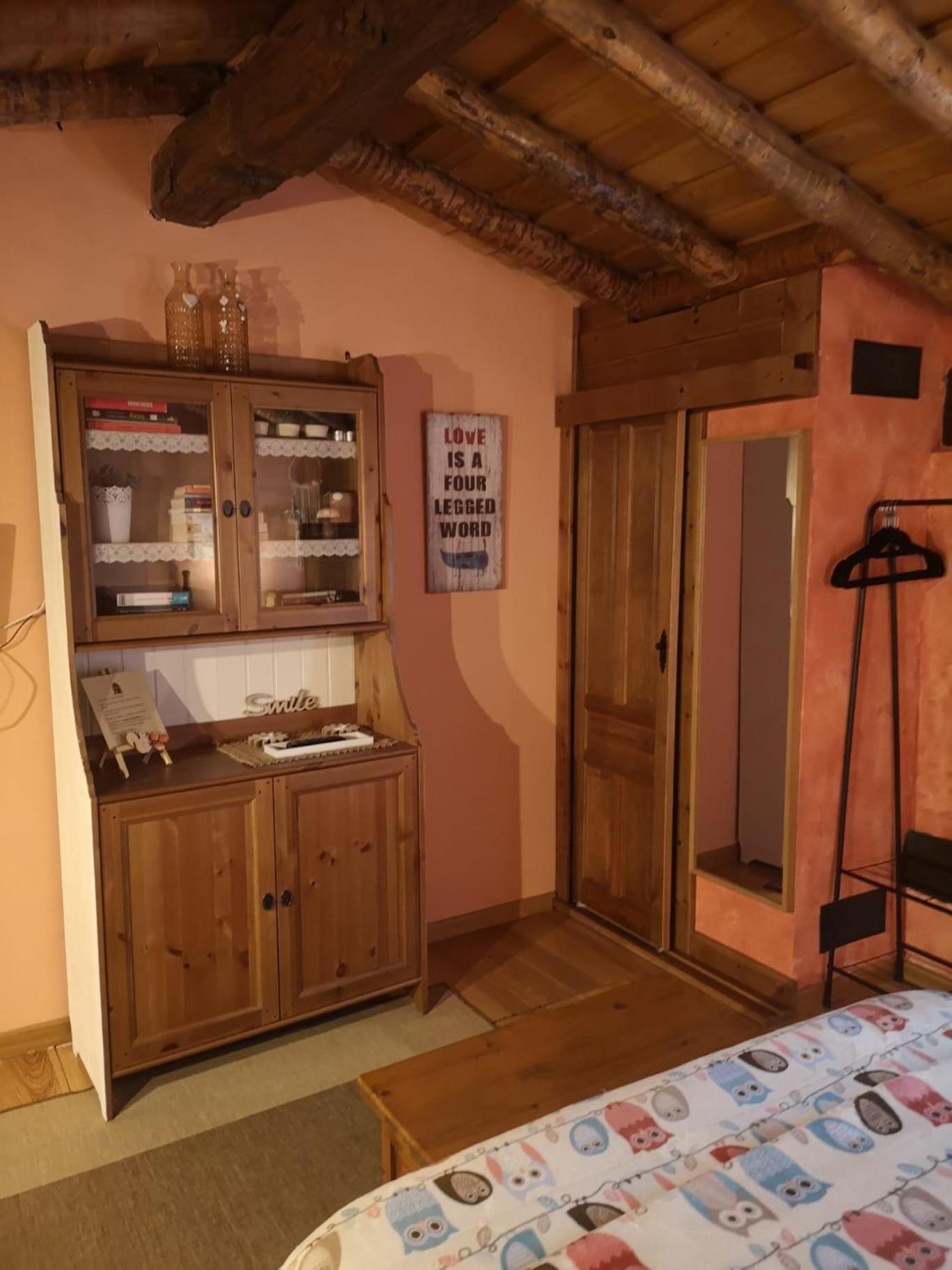 Atico Piron Apartman Adrada de Pirón Kültér fotó